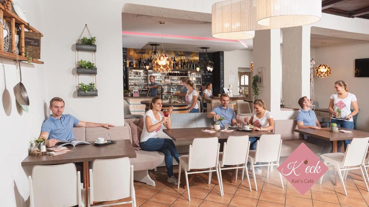 Hotel Zur Post Gumpoldskirchen Εξωτερικό φωτογραφία