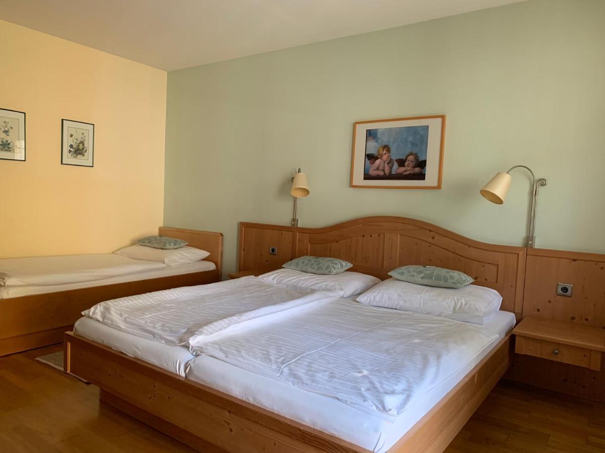 Hotel Zur Post Gumpoldskirchen Εξωτερικό φωτογραφία