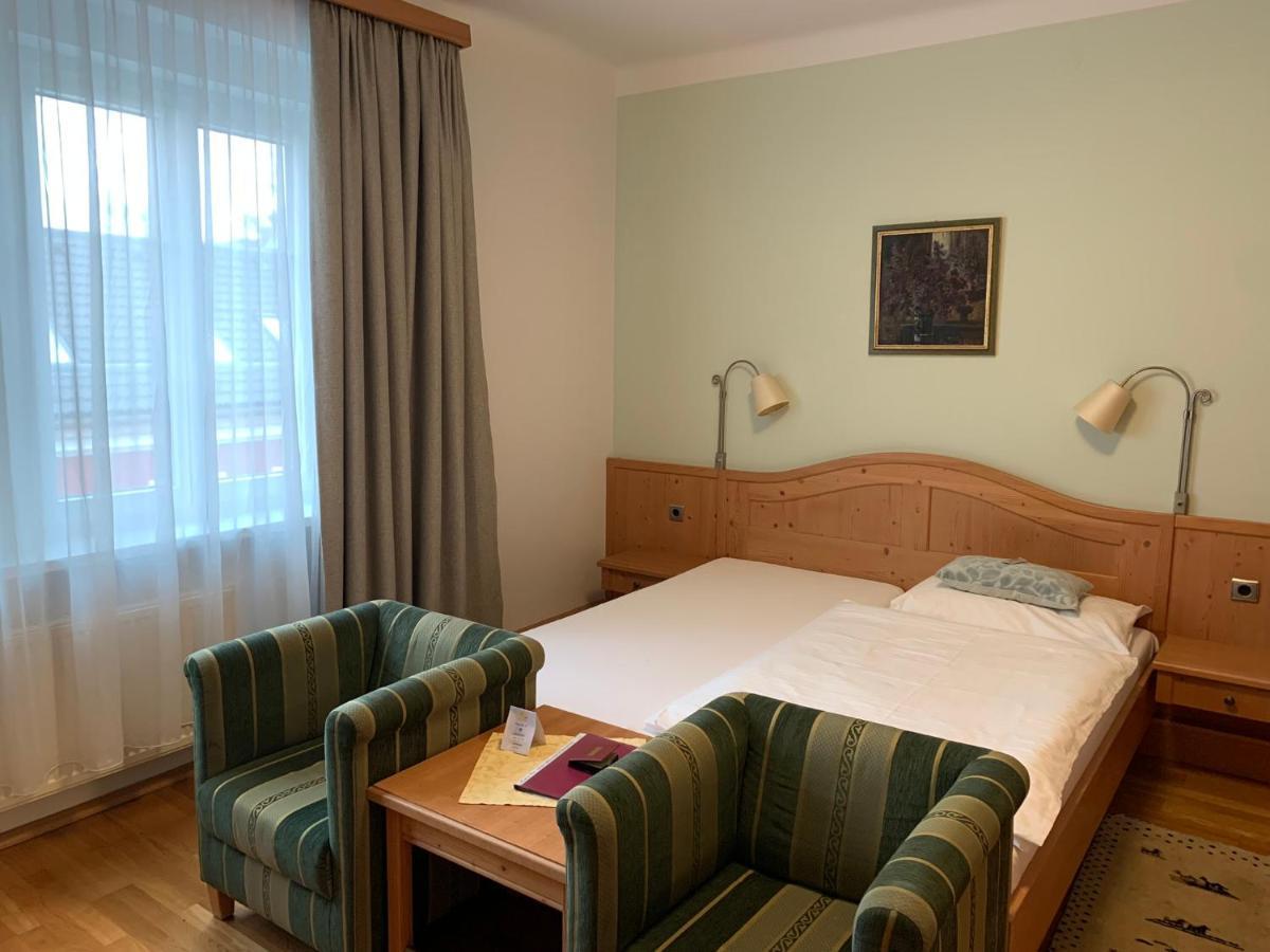 Hotel Zur Post Gumpoldskirchen Εξωτερικό φωτογραφία