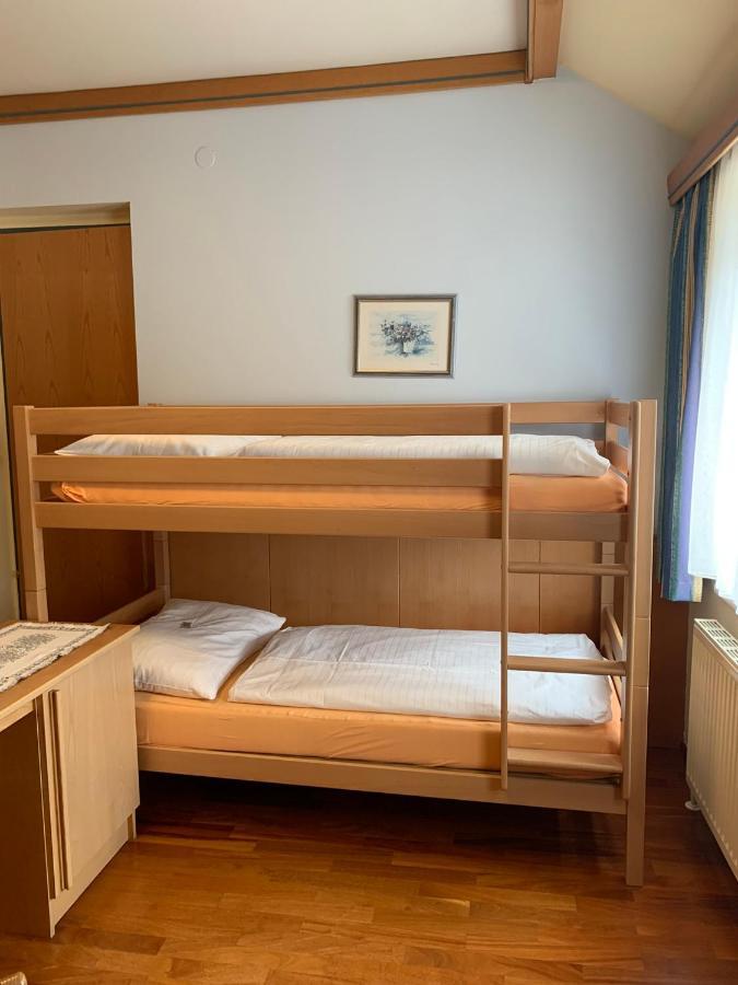 Hotel Zur Post Gumpoldskirchen Εξωτερικό φωτογραφία